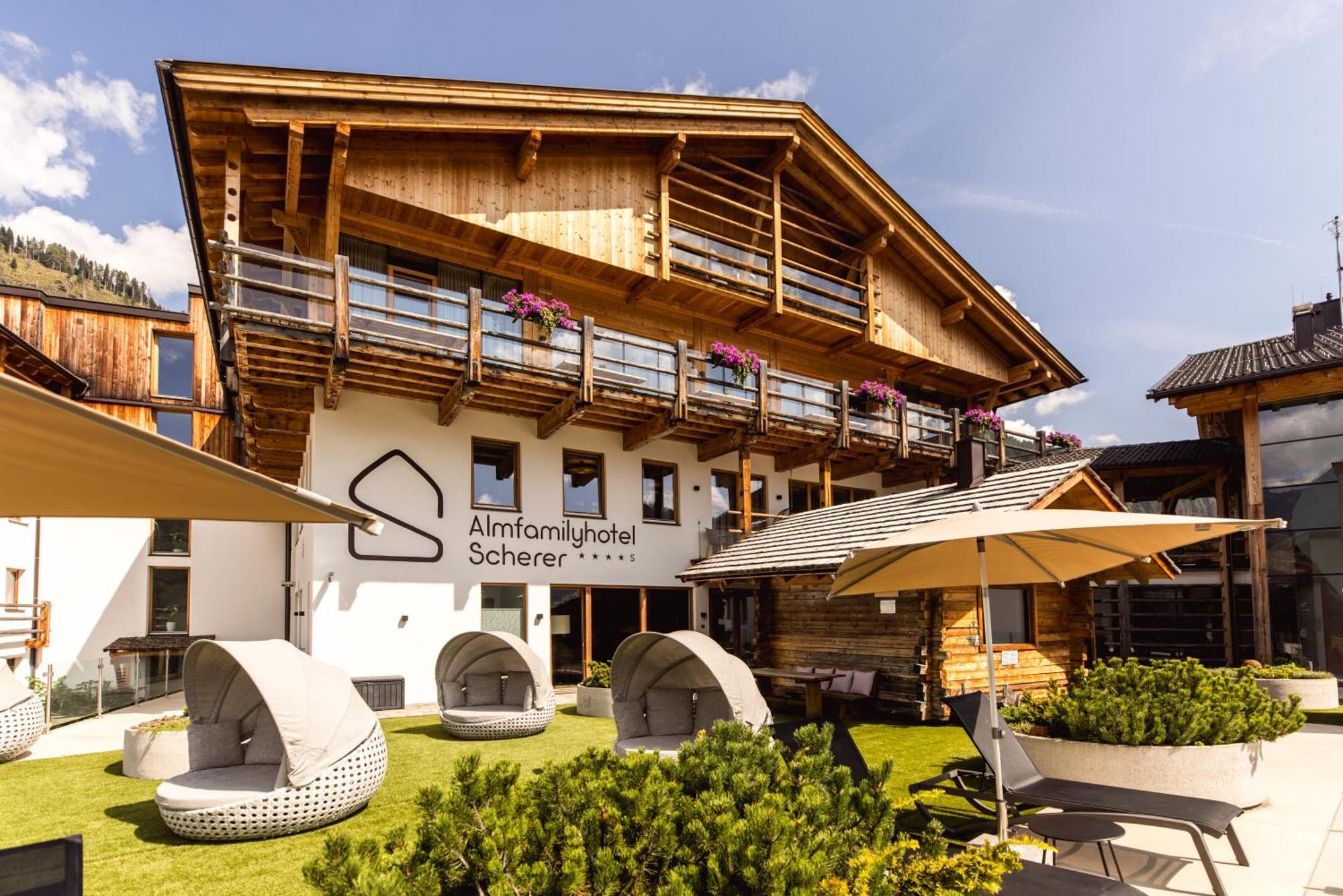 Almfamilyhotel Scherer Obertilliach Exterior photo